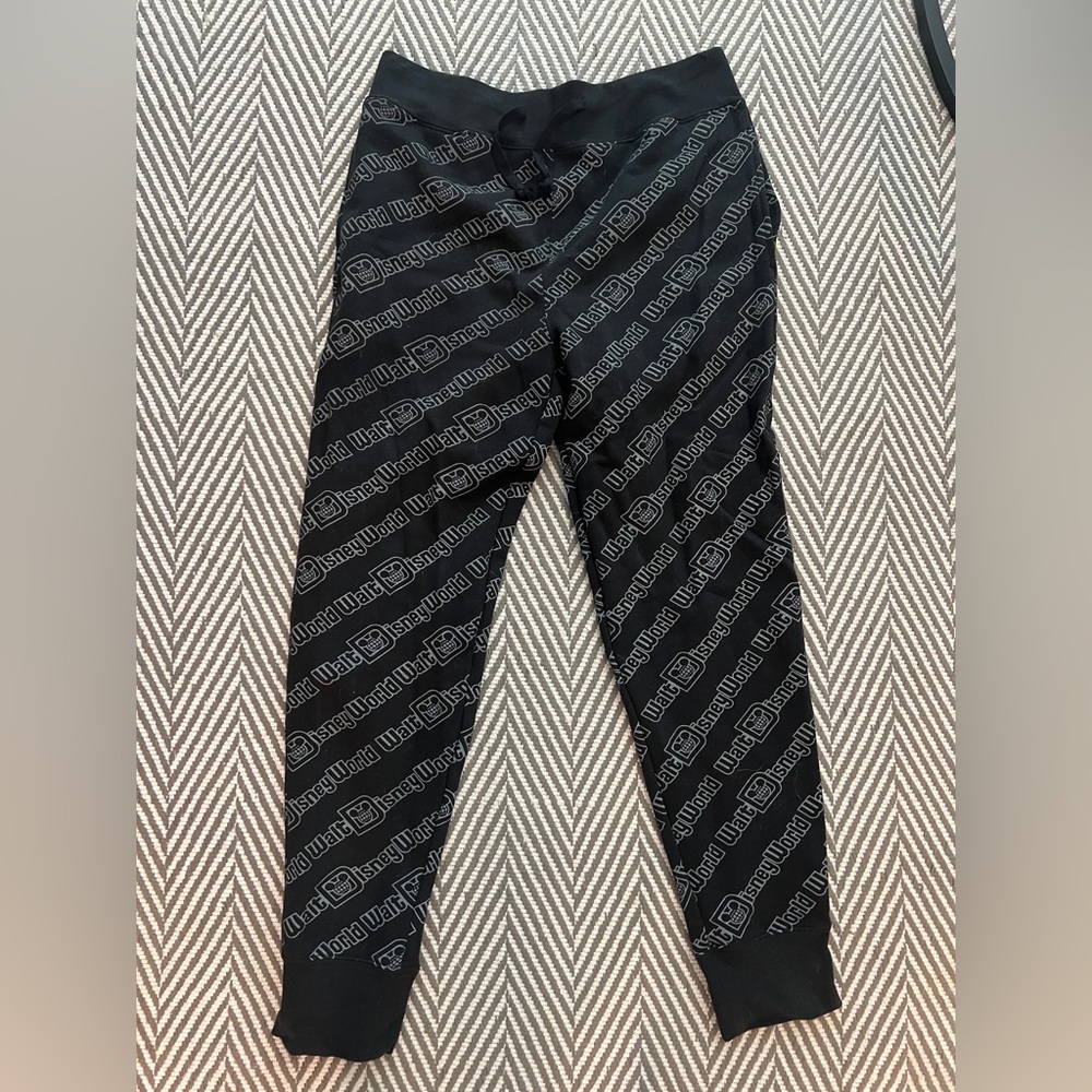 Walt Disney World Sweatpants - Women’s Size M